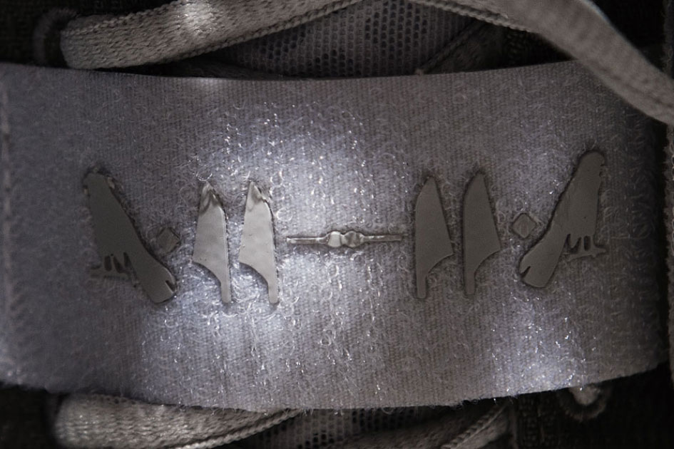 Nike Air Yeezy - Wolf Grey Pure Platinum 2012 (Alexandre Hoang)